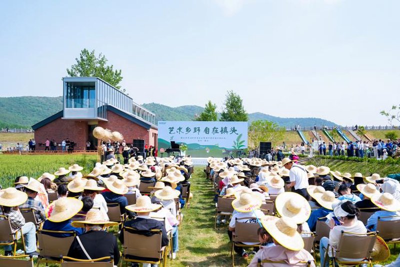 拥抱时尚潮流：埇桥区女装行业的最新动态